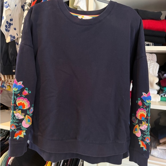 Women’s floral Boden Embroidered Sweatshirt, medium - Picture 2 of 5